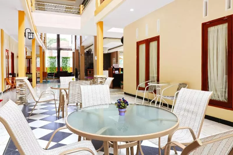 Majatalo Ombey Guest House