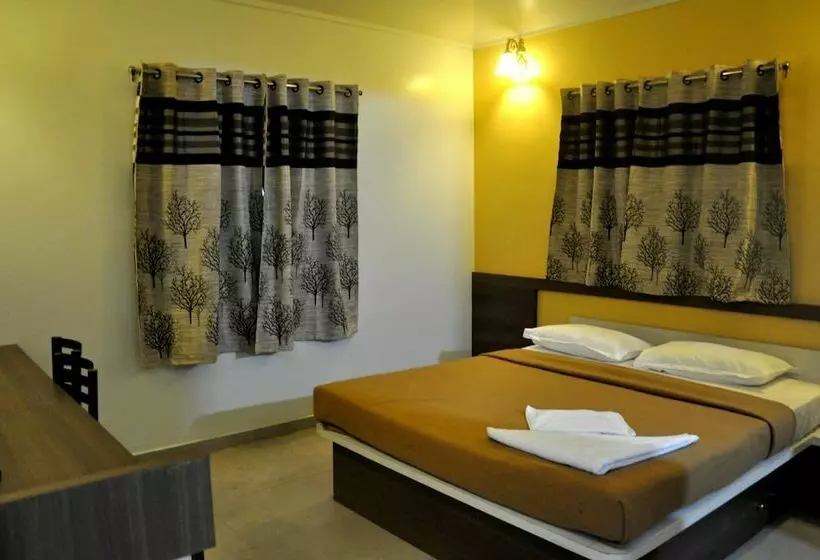 Rutu S Holidays Resort Panhala