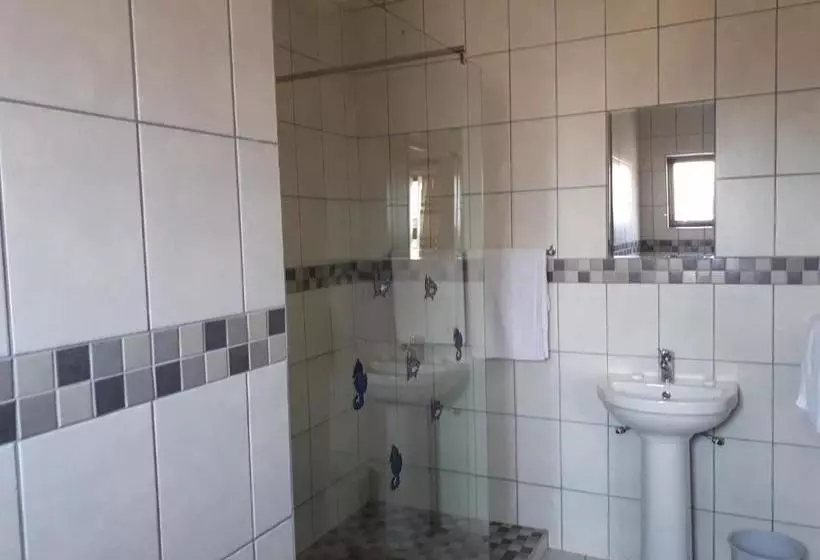 Aamiaismajoitus (B&B) Die C Skulp