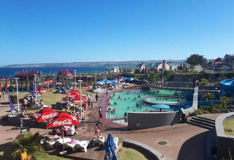 Aamiaismajoitus (B&B) Die C Skulp