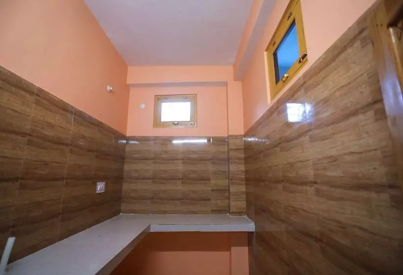هتل The Himalayan Wild Retreat