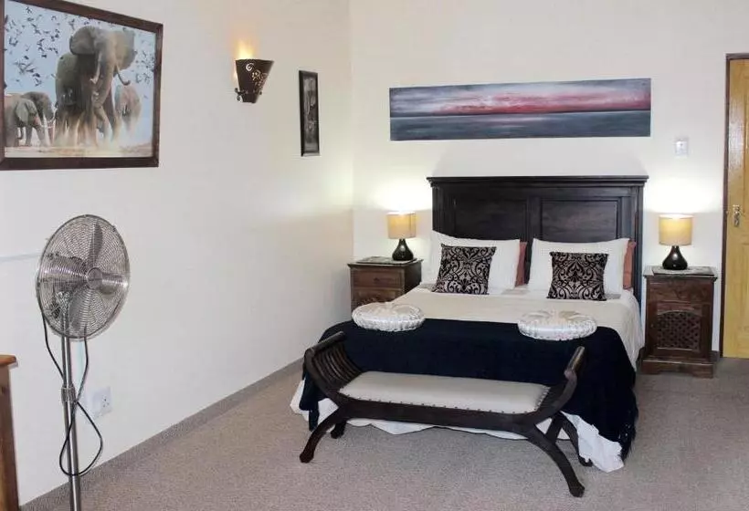 Majatalo Cheetah Lodge Guest House