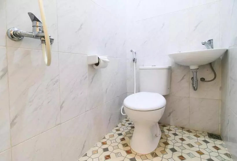 Majatalo Reddoorz At Hotel Putra Perdana Klaten