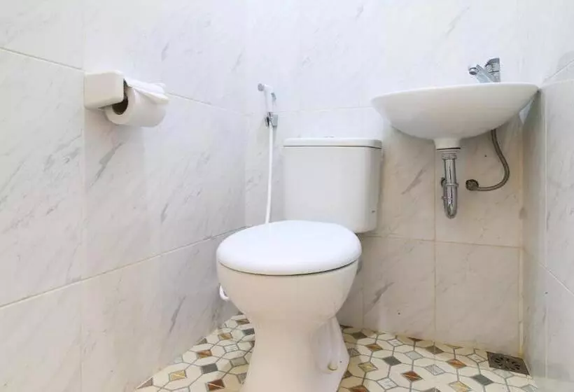 Majatalo Reddoorz At Hotel Putra Perdana Klaten