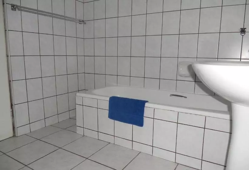 Lomakeskus Shore Breakers