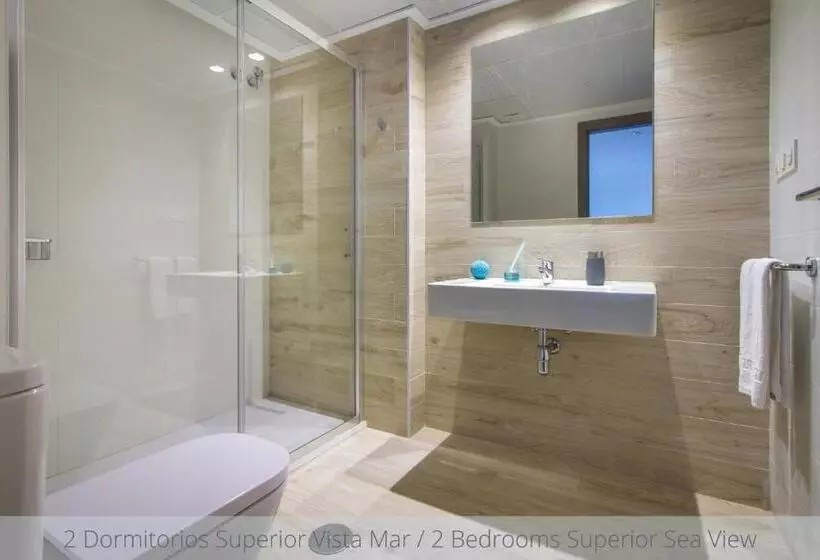 Apartamentos La Era Park