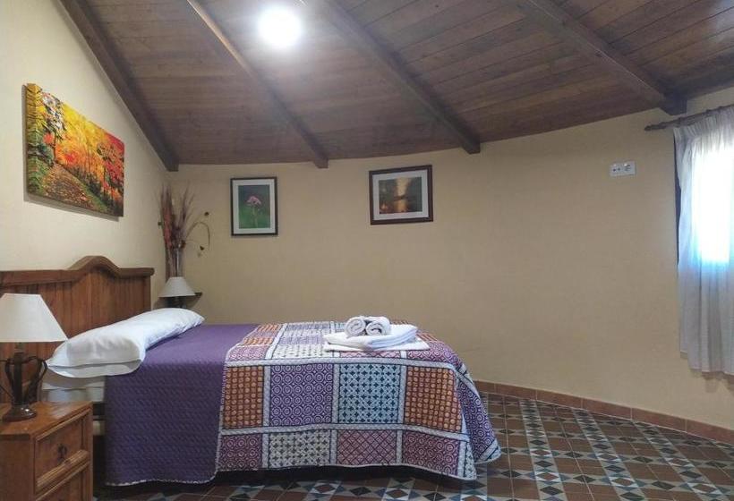 Complejo Rural Los Chozos Valle Del Jerte