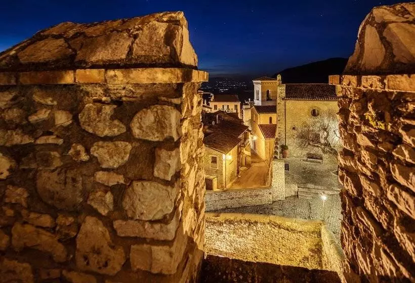 酒店 Castello Orsini