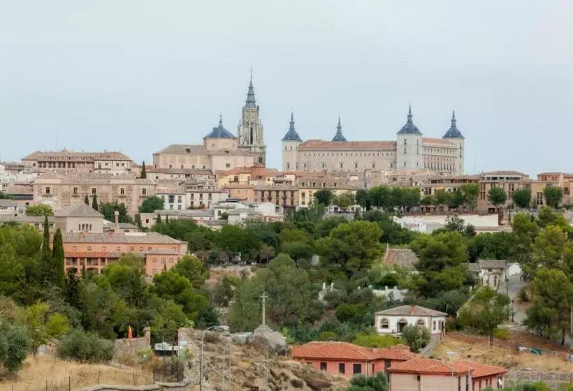 هتل Cigarral De Caravantes