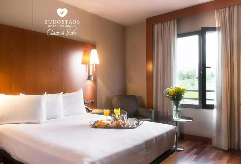 Отель Exe Cuenca