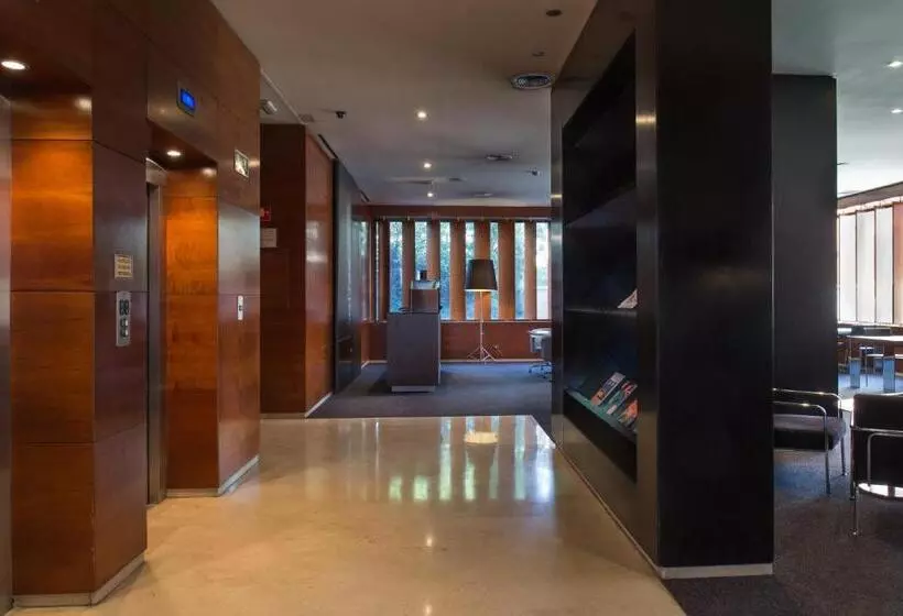 Отель Exe Cuenca