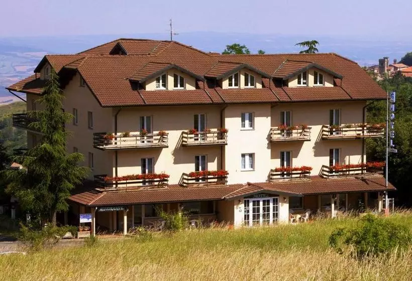 Отель Gambrinus