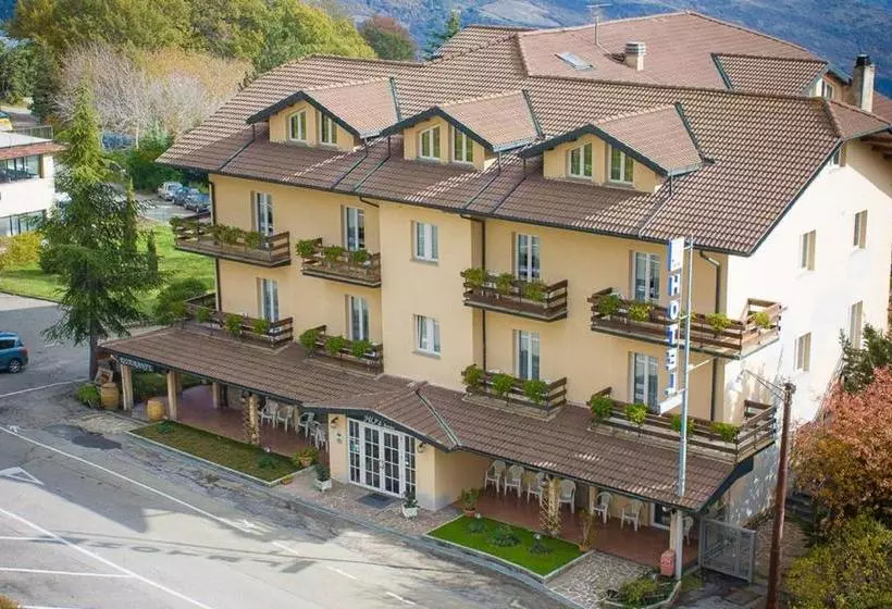 Отель Gambrinus