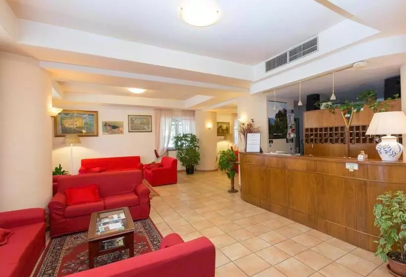 Отель Gambrinus