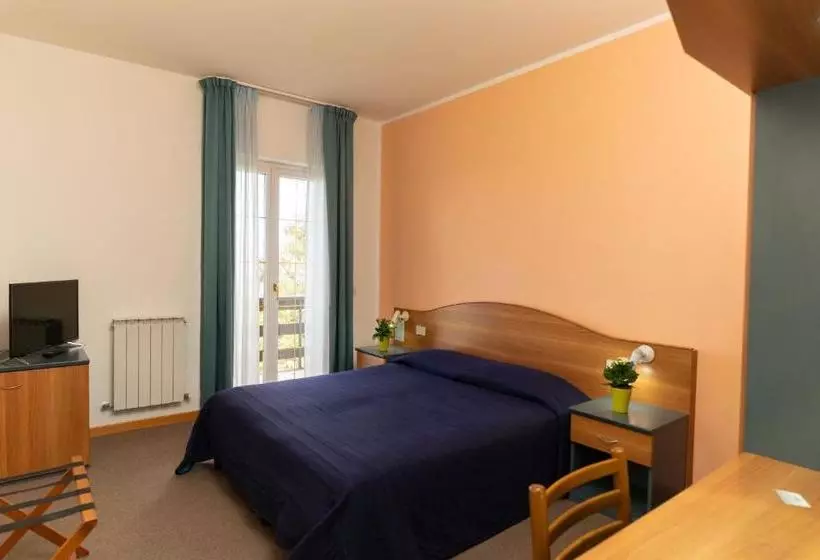 Отель Gambrinus