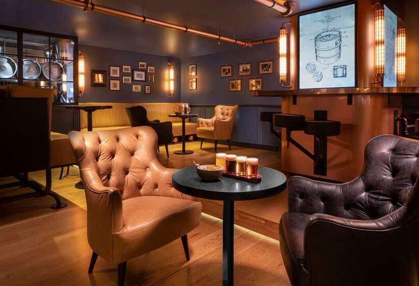 هتل Hilton Prague