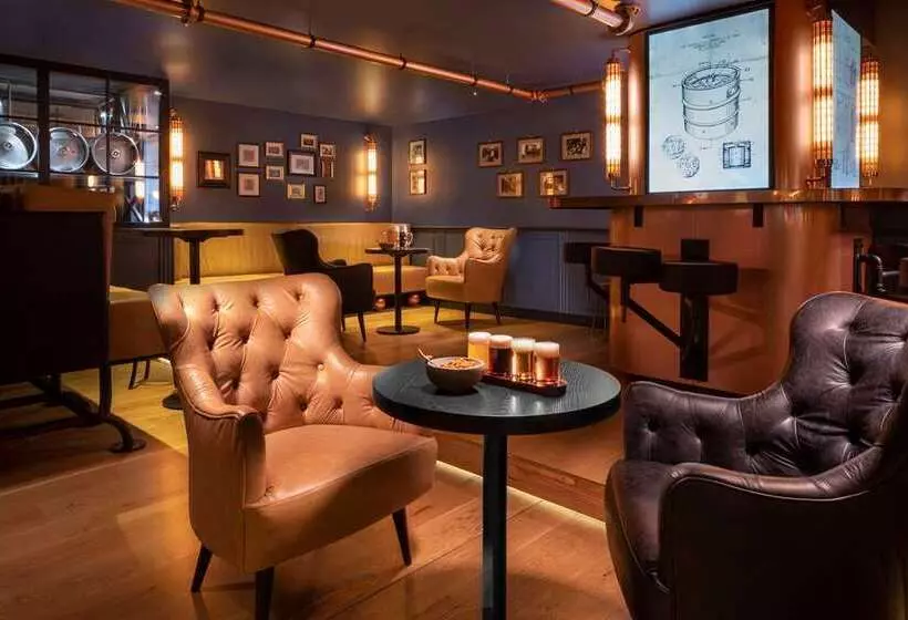 هتل Hilton Prague