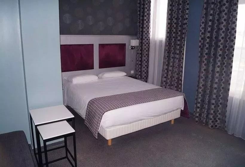 ホテル Hôtel L'univers