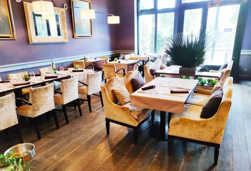 ホテル Hôtel L'univers