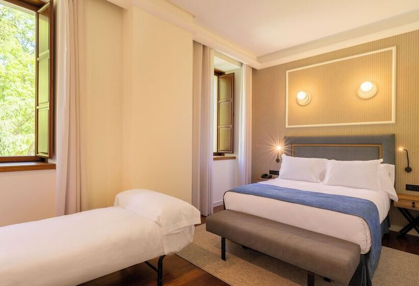 هتل Iberik Gran Balneario de Guitiriz