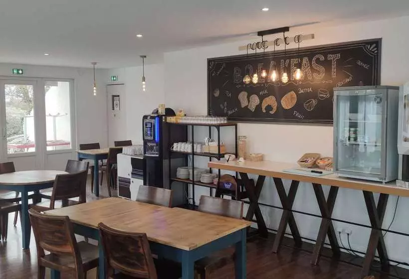 בית מלון כפרי Kyriad Mulhouse Est  Lutterbach