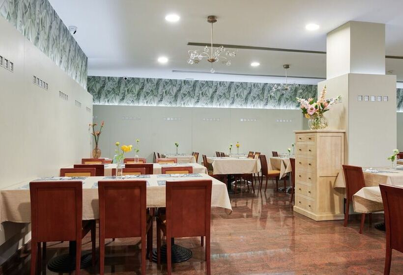 Hotel Ramblas Vendrell