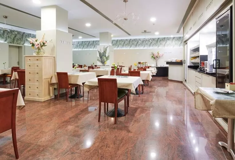 Hotel Ramblas Vendrell