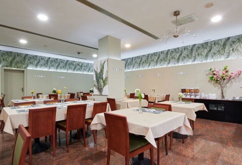 Hotel Ramblas Vendrell