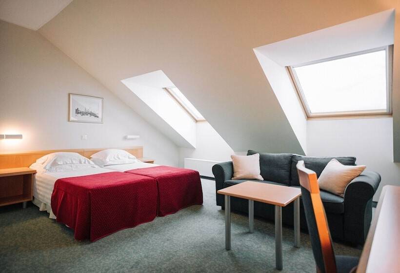 هتل Rixwell Viru Square