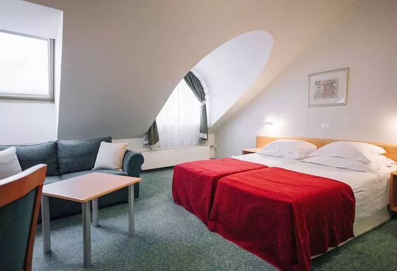 هتل Rixwell Viru Square