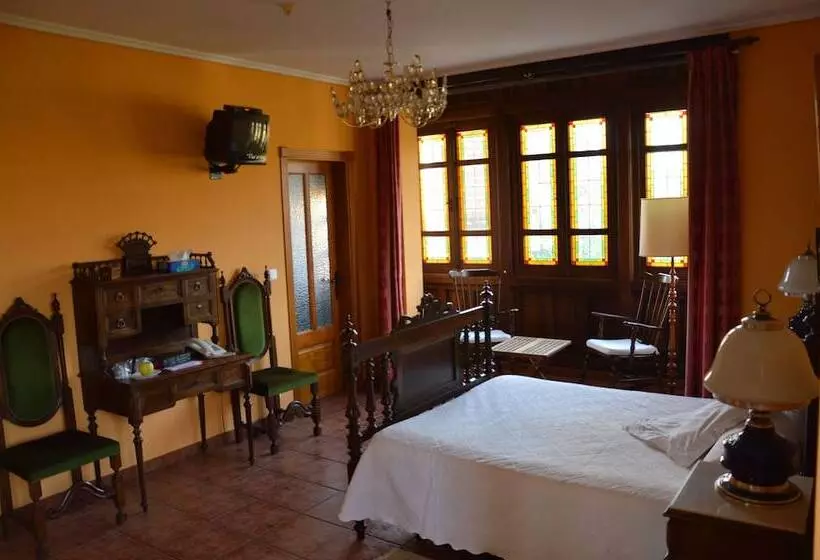 فندق ريفى Mar De Queo