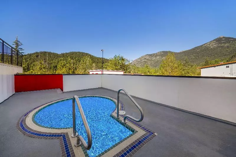 Surestay Hotel By Best Western Rossland Red Mountain