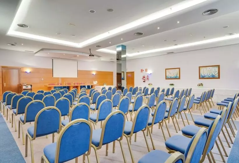 ホテル Yaramar Adults Recommended