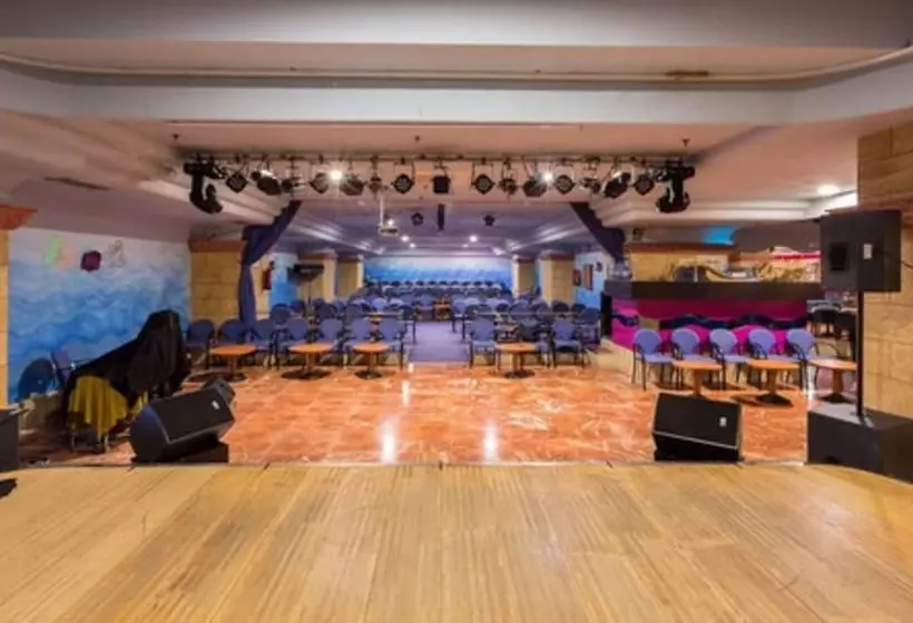 ホテル Yaramar Adults Recommended