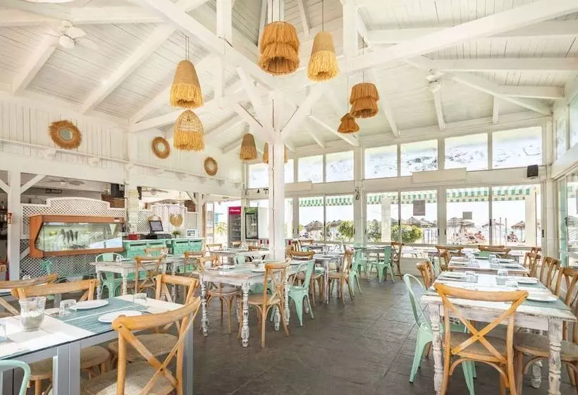 ホテル Yaramar Adults Recommended