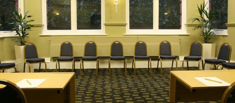 בית מלון כפרי The Rowton