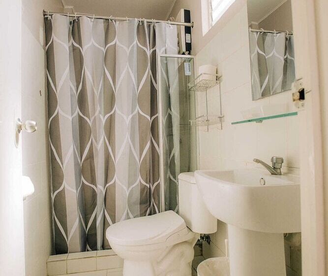 Ashley And Bill S Suites N Garden Hotel And Vacation Homes