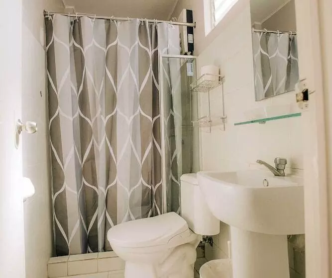 Ashley And Bill S Suites  N Garden Hotel And Vacation Homes