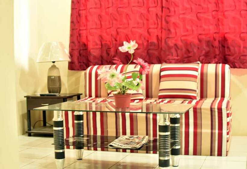 Ashley And Bill S Suites N Garden Hotel And Vacation Homes