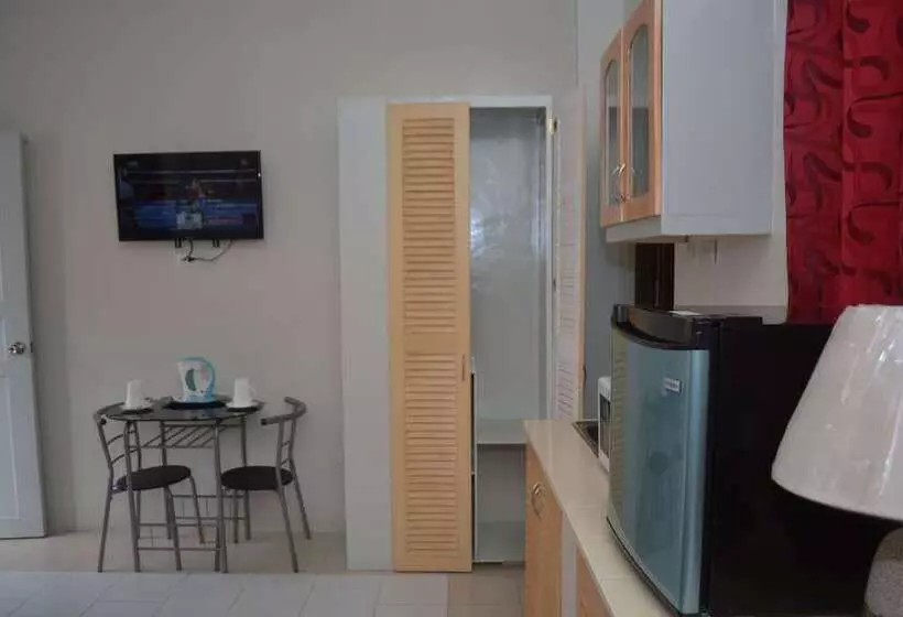 Ashley And Bill S Suites  N Garden Hotel And Vacation Homes