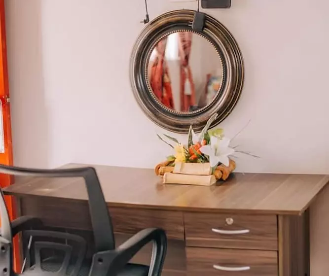 Ashley And Bill S Suites  N Garden Hotel And Vacation Homes