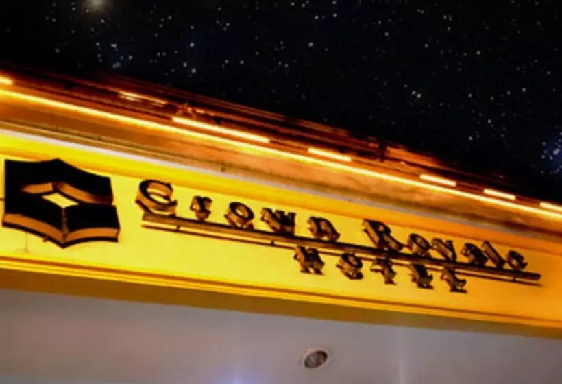 Hotelli Crown Royale