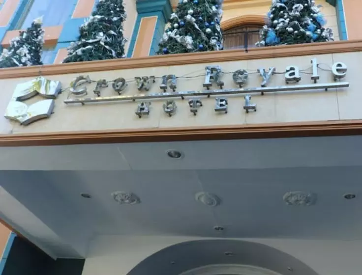 Hotelli Crown Royale