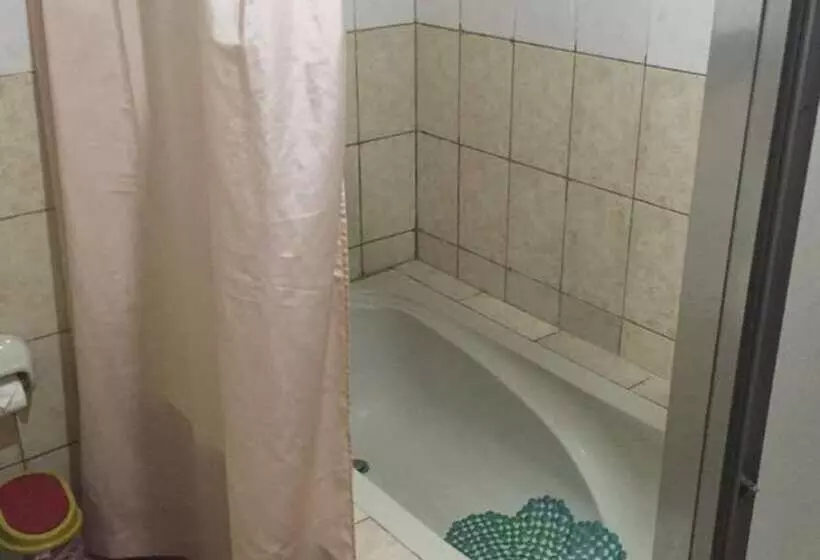 Hotelli Crown Royale