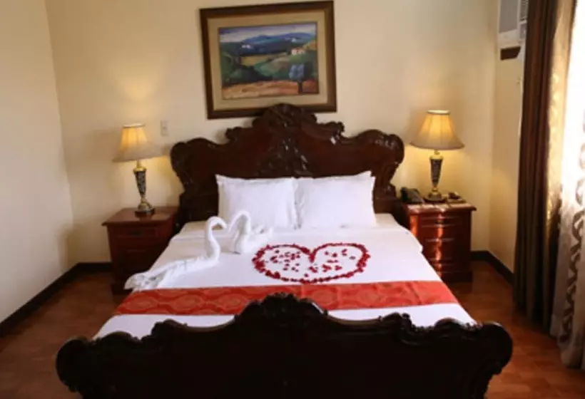 Hotelli Crown Royale