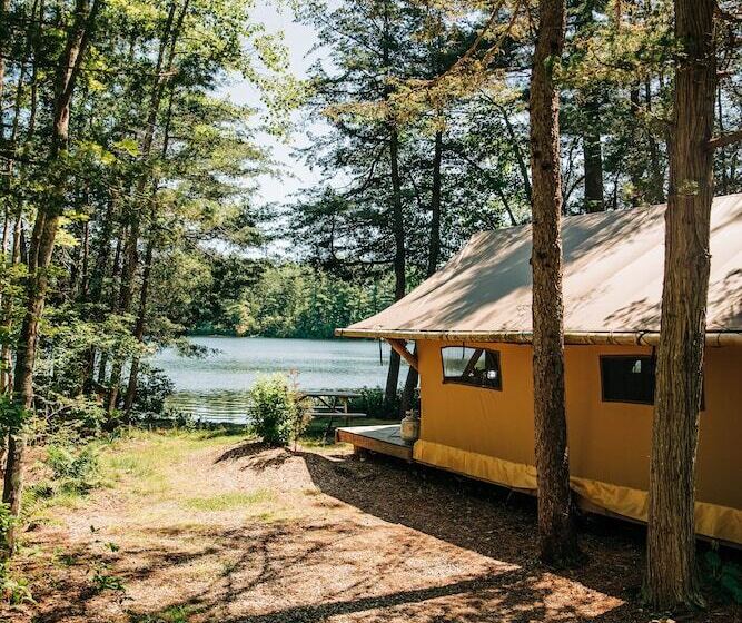 Huttopia Southern Maine