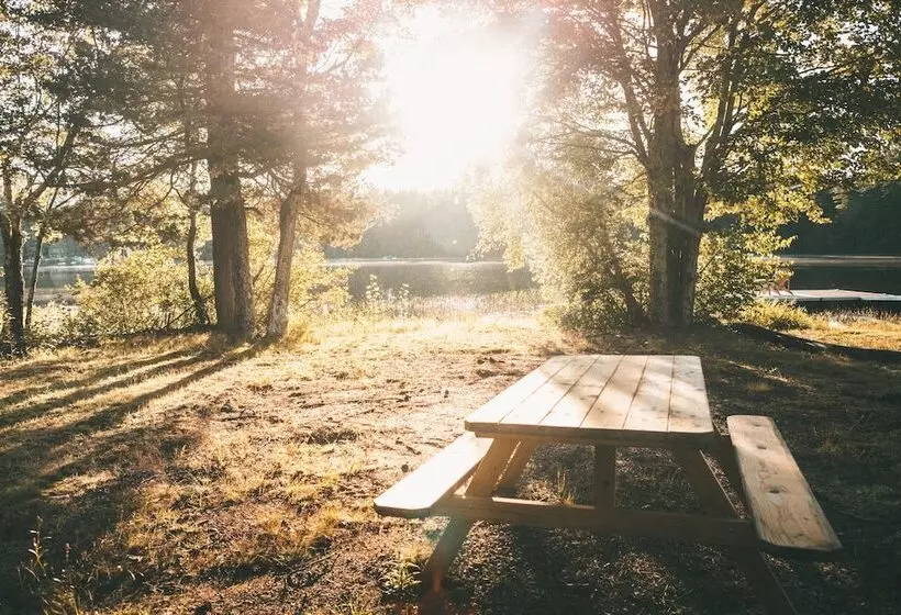 Huttopia Southern Maine