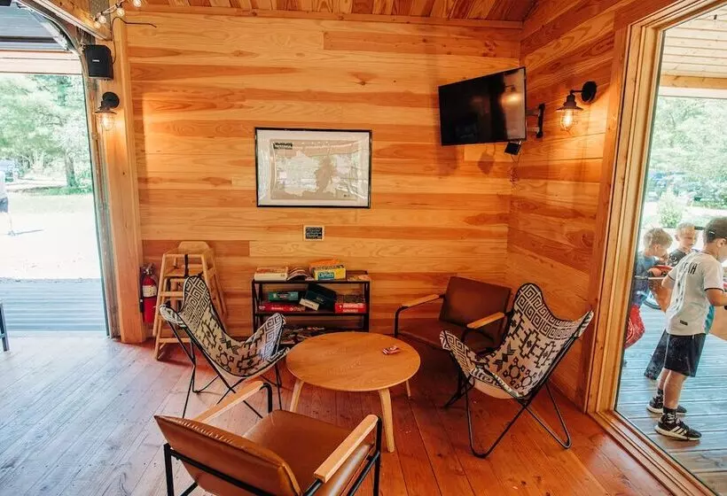 Huttopia Southern Maine