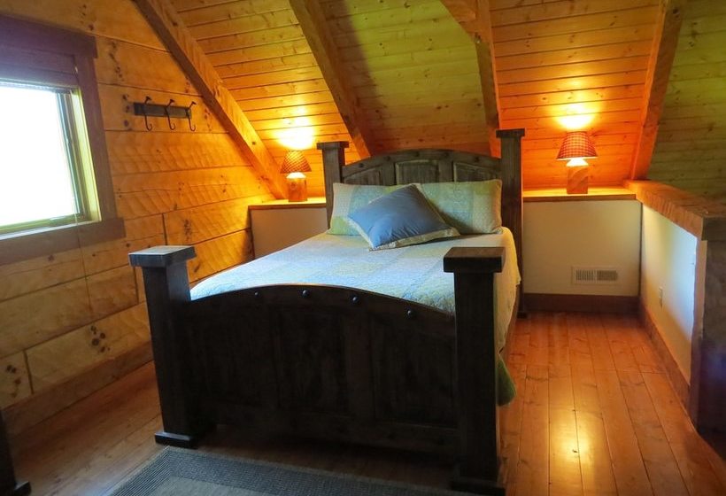 Southern Comfort Lakeside Cabin Resort