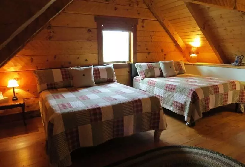 Southern Comfort Lakeside Cabin Resort